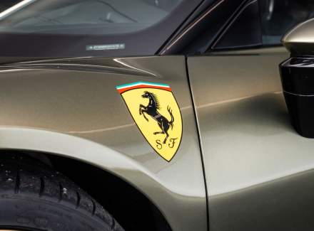 Ferrari - SF90 Stradale