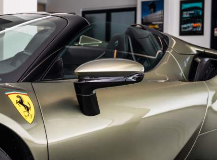 Ferrari - SF90 Stradale