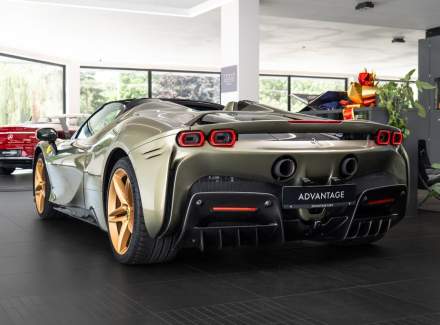 Ferrari - SF90 Stradale