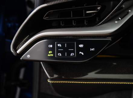 Ferrari - SF90 Stradale