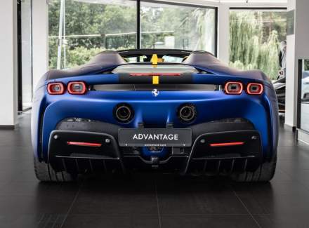 Ferrari - SF90 Stradale