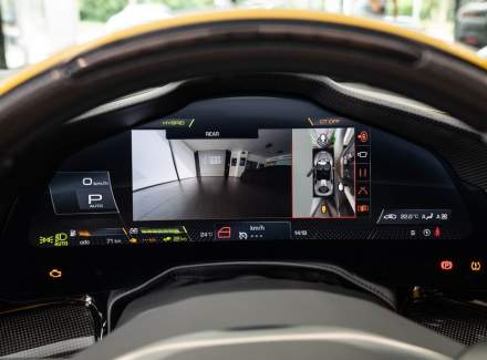 Ferrari - SF90 Stradale