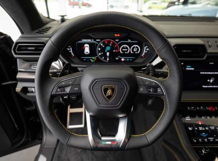 Lamborghini - Urus