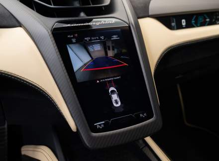 Lamborghini - Revuelto