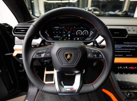 Lamborghini - Urus