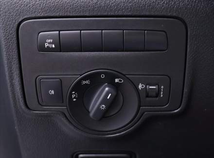 Mercedes-Benz - Vito