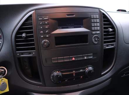 Mercedes-Benz - Vito