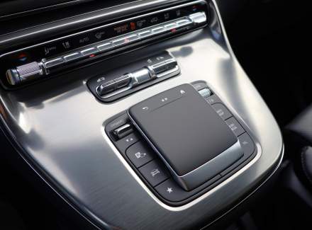 Mercedes-Benz - V-class