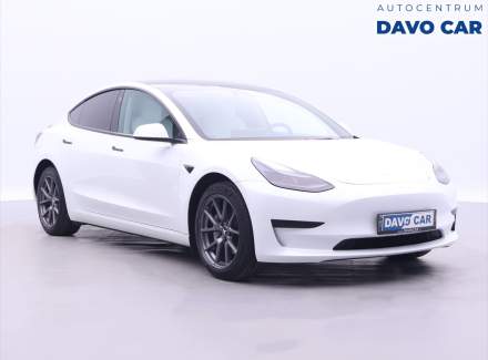 Tesla - Model 3