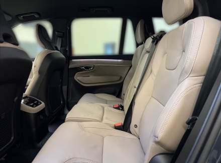 Volvo - XC90