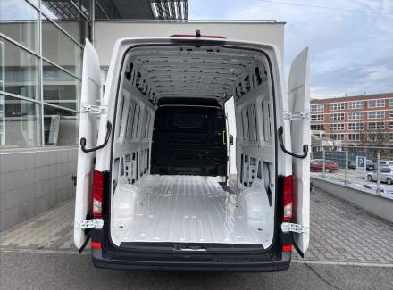 Volkswagen - Crafter