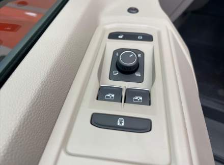 Volkswagen - Multivan