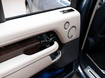 Land Rover - Range Rover