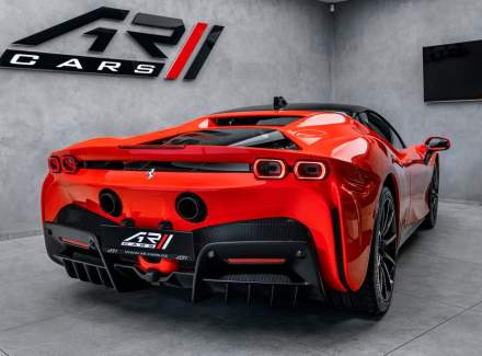 Ferrari - SF90 Stradale