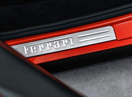 Ferrari - SF90 Stradale