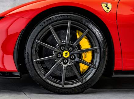 Ferrari - SF90 Stradale