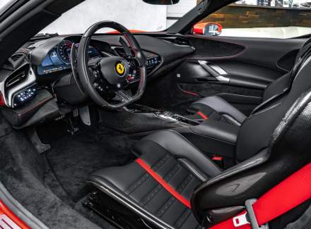 Ferrari - SF90 Stradale