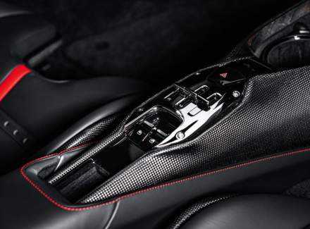 Ferrari - SF90 Stradale