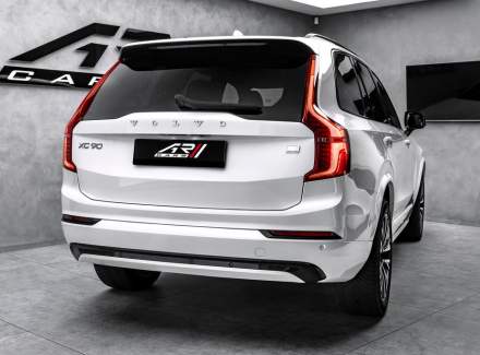 Volvo - XC90