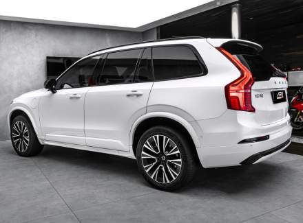 Volvo - XC90
