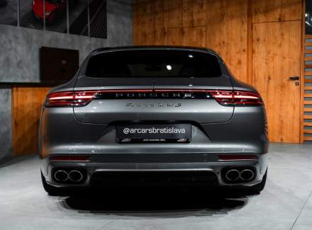 Porsche - Panamera