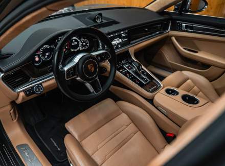 Porsche - Panamera