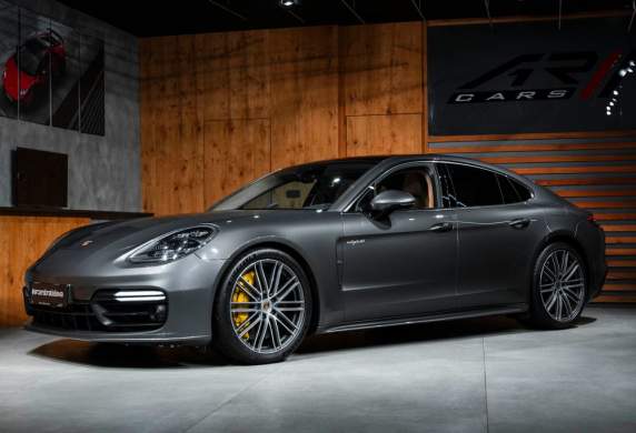 Porsche - Panamera