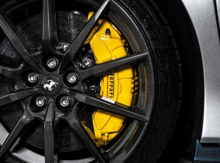 Ferrari - SF90 Stradale