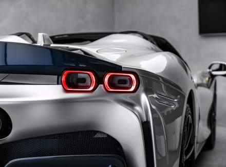 Ferrari - SF90 Stradale