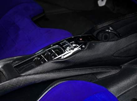 Ferrari - SF90 Stradale