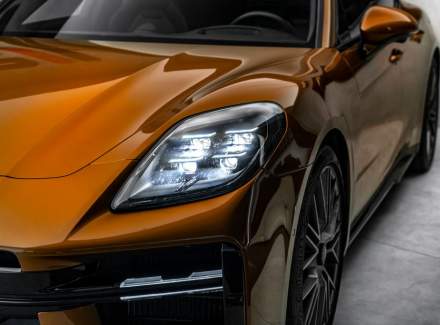 Porsche - Panamera