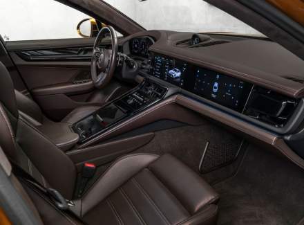 Porsche - Panamera