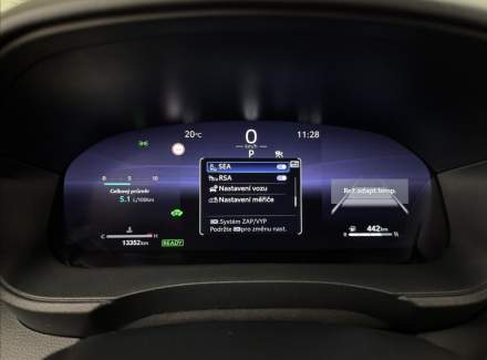 Toyota - Yaris Cross