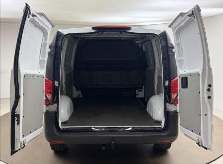 Mercedes-Benz - Vito