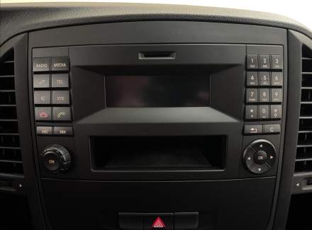 Mercedes-Benz - Vito