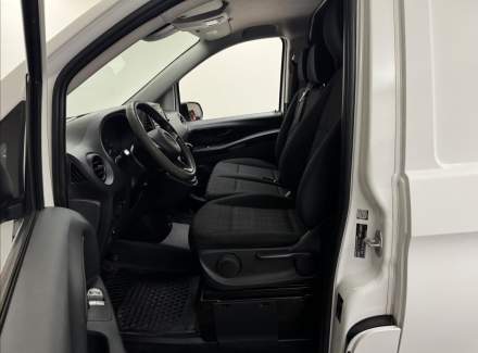 Mercedes-Benz - Vito