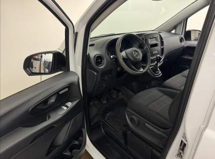 Mercedes-Benz - Vito