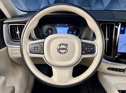 Volvo - XC60