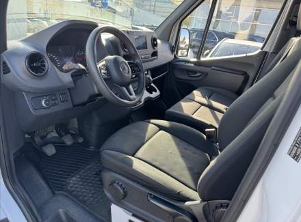 Mercedes-Benz - Sprinter