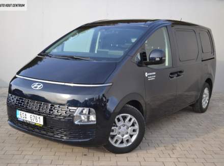 Hyundai - Staria