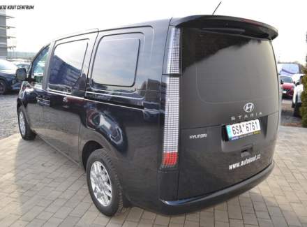 Hyundai - Staria