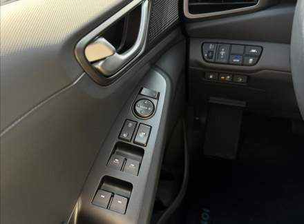 Hyundai - IONIQ