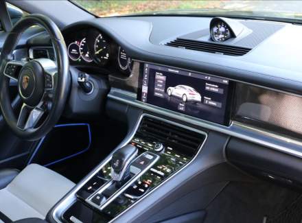 Porsche - Panamera