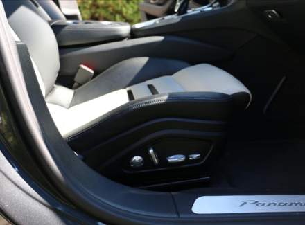 Porsche - Panamera