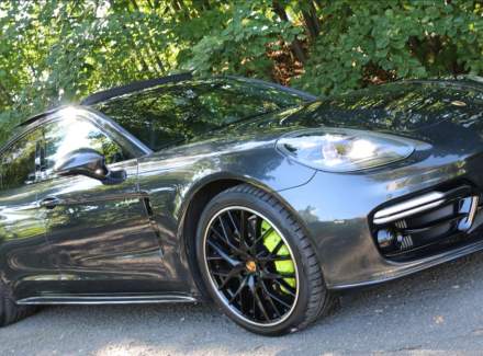 Porsche - Panamera