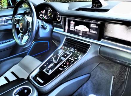 Porsche - Panamera