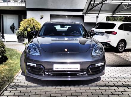 Porsche - Panamera