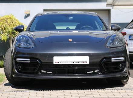 Porsche - Panamera