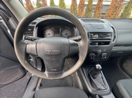 Isuzu - D-Max