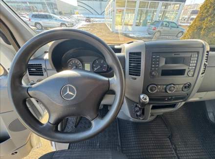 Mercedes-Benz - Sprinter